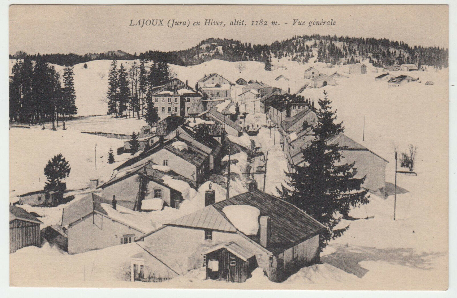 CARTE POSTALE LAJOUX JURA EN HIVER VUE GENERALE 124176489833