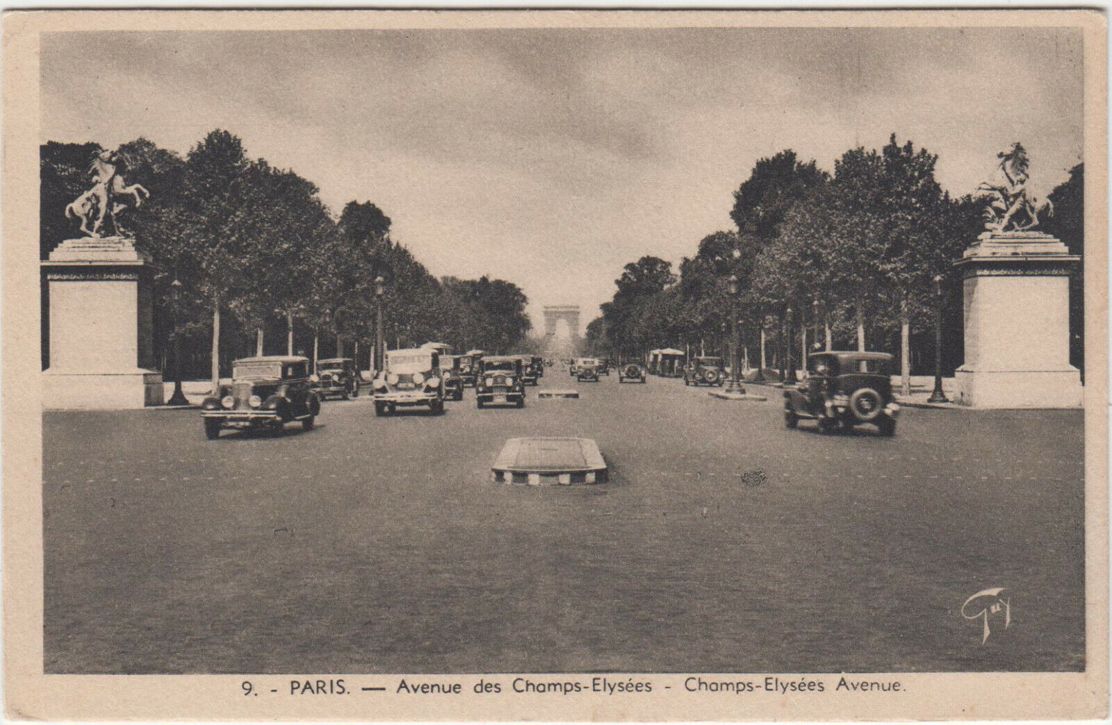 CARTE POSTALE PARIS AVENUE DES CHAMPS ELYSEES 401914603433