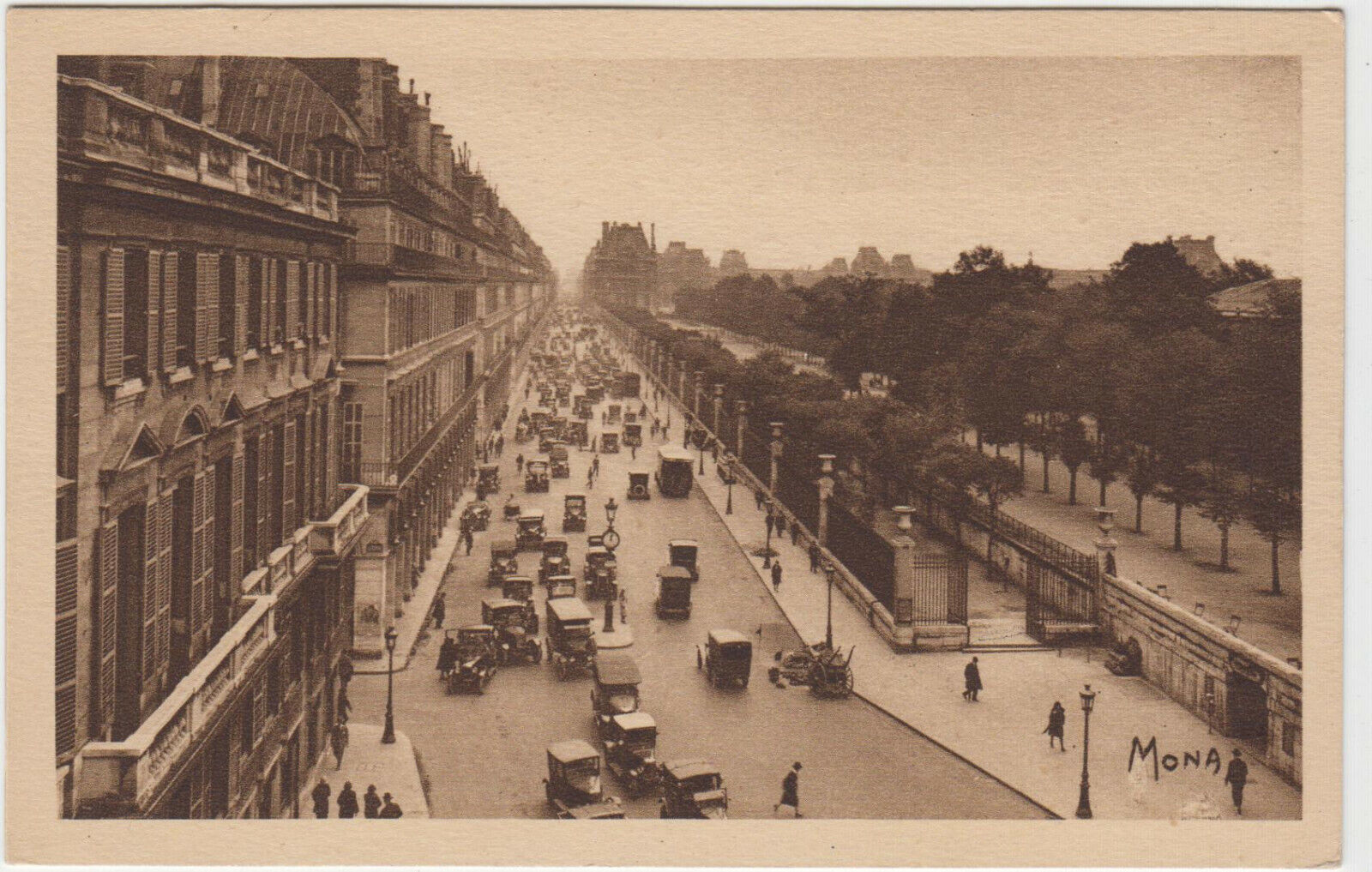 CARTE POSTALE PARIS LA RUE RIVOLI 123937566473