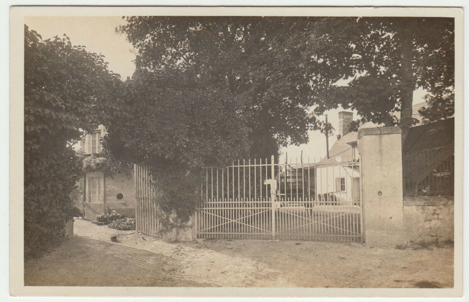 CARTE POSTALE PHOTO TIRAGE PRIVE MAISON 124761908543