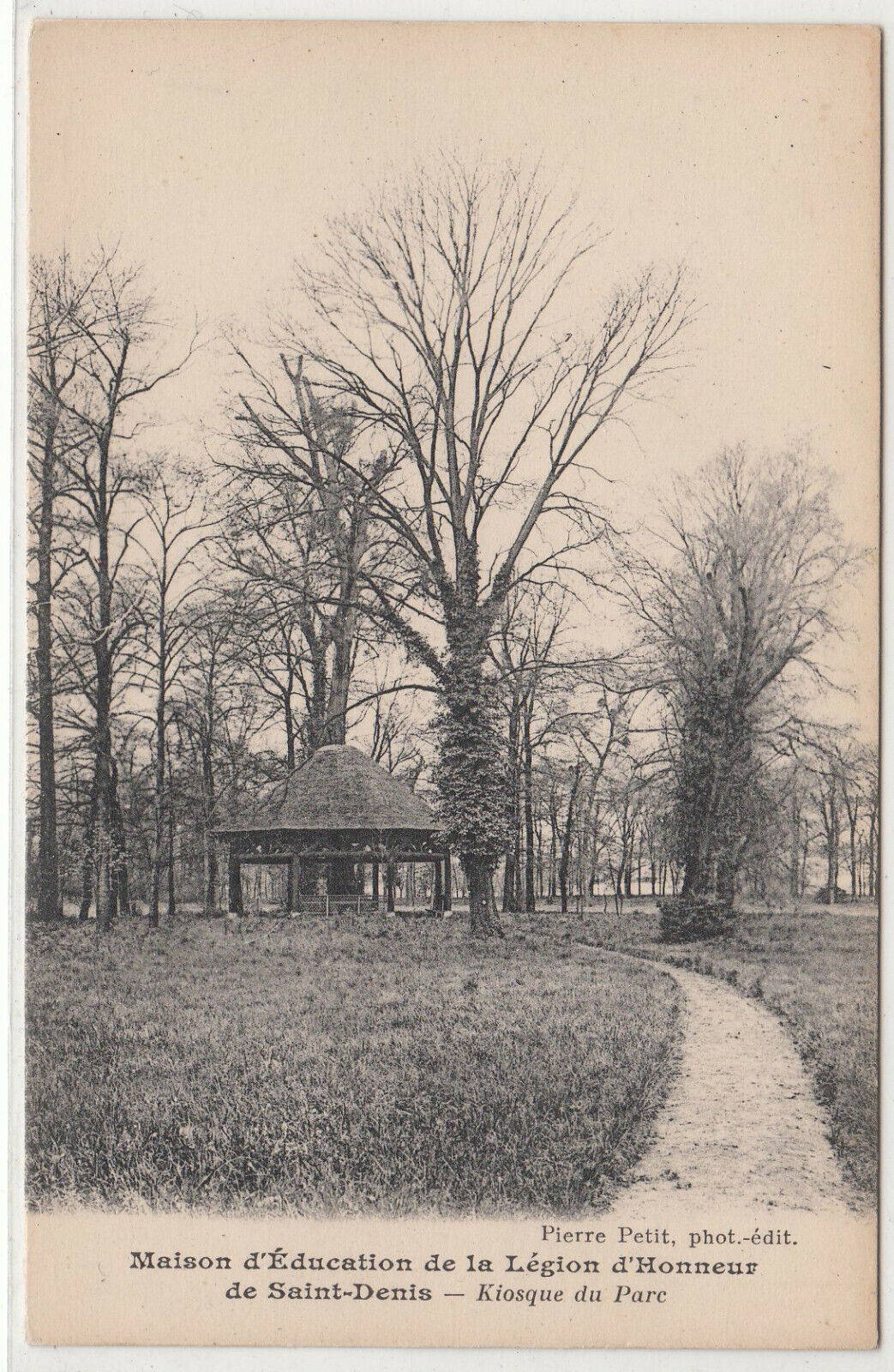 CARTE POSTALE SAINT DENIS MAISON EDUCATION LEGION D HONNEUR KIOSQUE DU PARC 401941351463