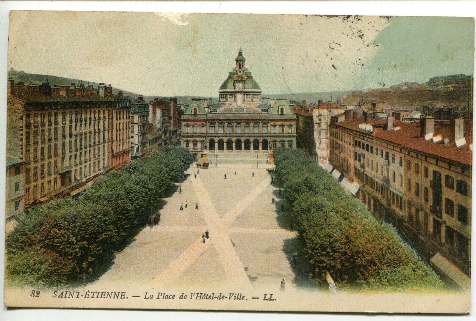 CARTE POSTALE SAINT ETIENNE LA PLACE DE L HOTEL DE VILLE 121508697903