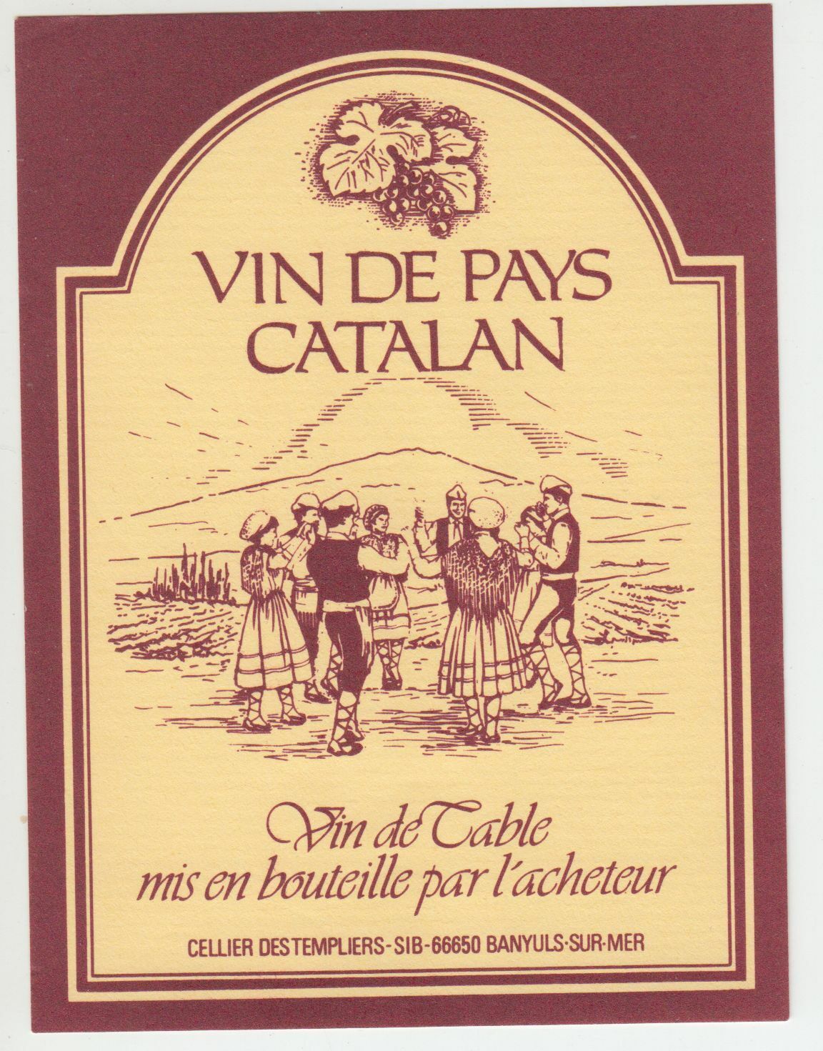 ETIQUETTE DE VIN DES PYRENEES ORIENTALES VIN DE PAYS CATALAN 402690973613