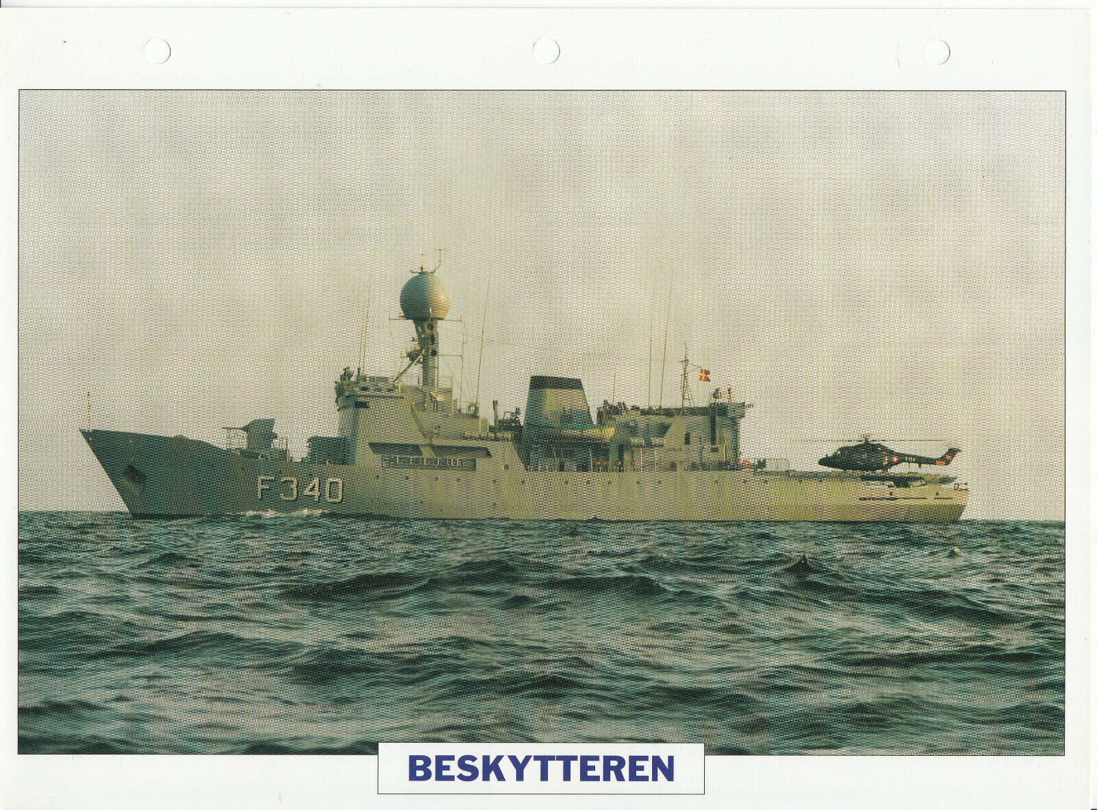 PHOTO BATEAU MILITAIRE FREGATE BESKYTTEREN DANEMARK 1975 123775760203