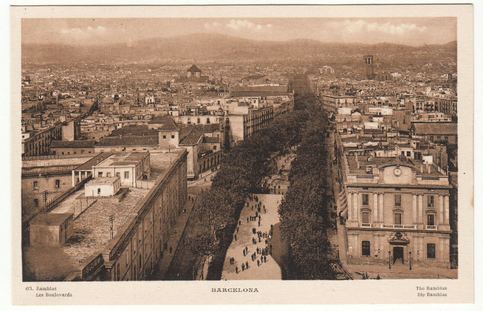 CARTE POSTALE BARCELONA RAMBLAS LES BOULEVARDS 124011748954