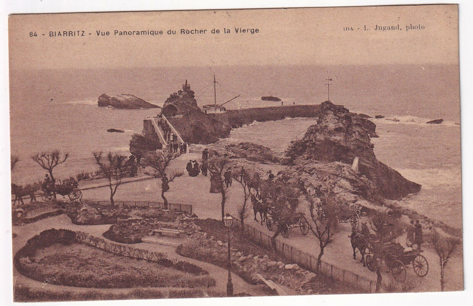 CARTE POSTALE BIARRITZ VUE PANORAMIQUE DU ROCHER DE LA VIERGE 1919 403481101264