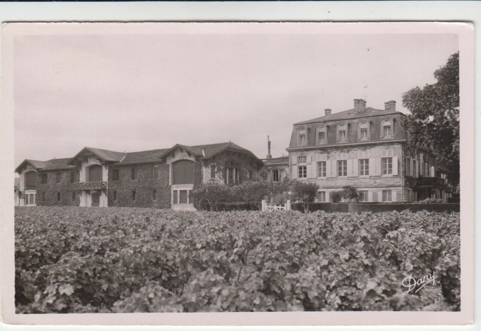 CARTE POSTALE CHATEAU PONTET CANET PAUILLAC GIRONDE 401917974014