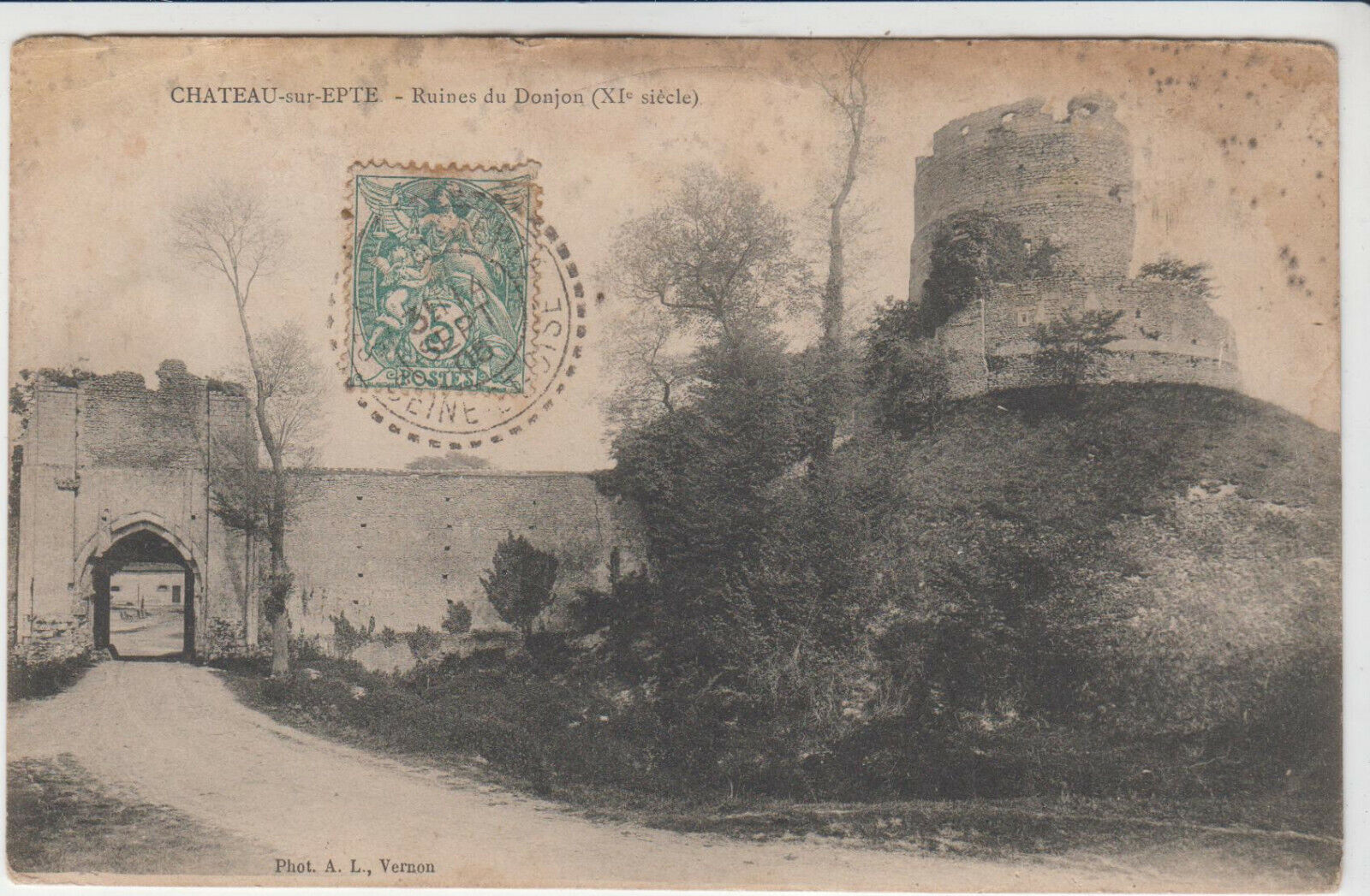 CARTE POSTALE CHATEAU SUR EPTE RUINES DU DONJON XIS 123918426454