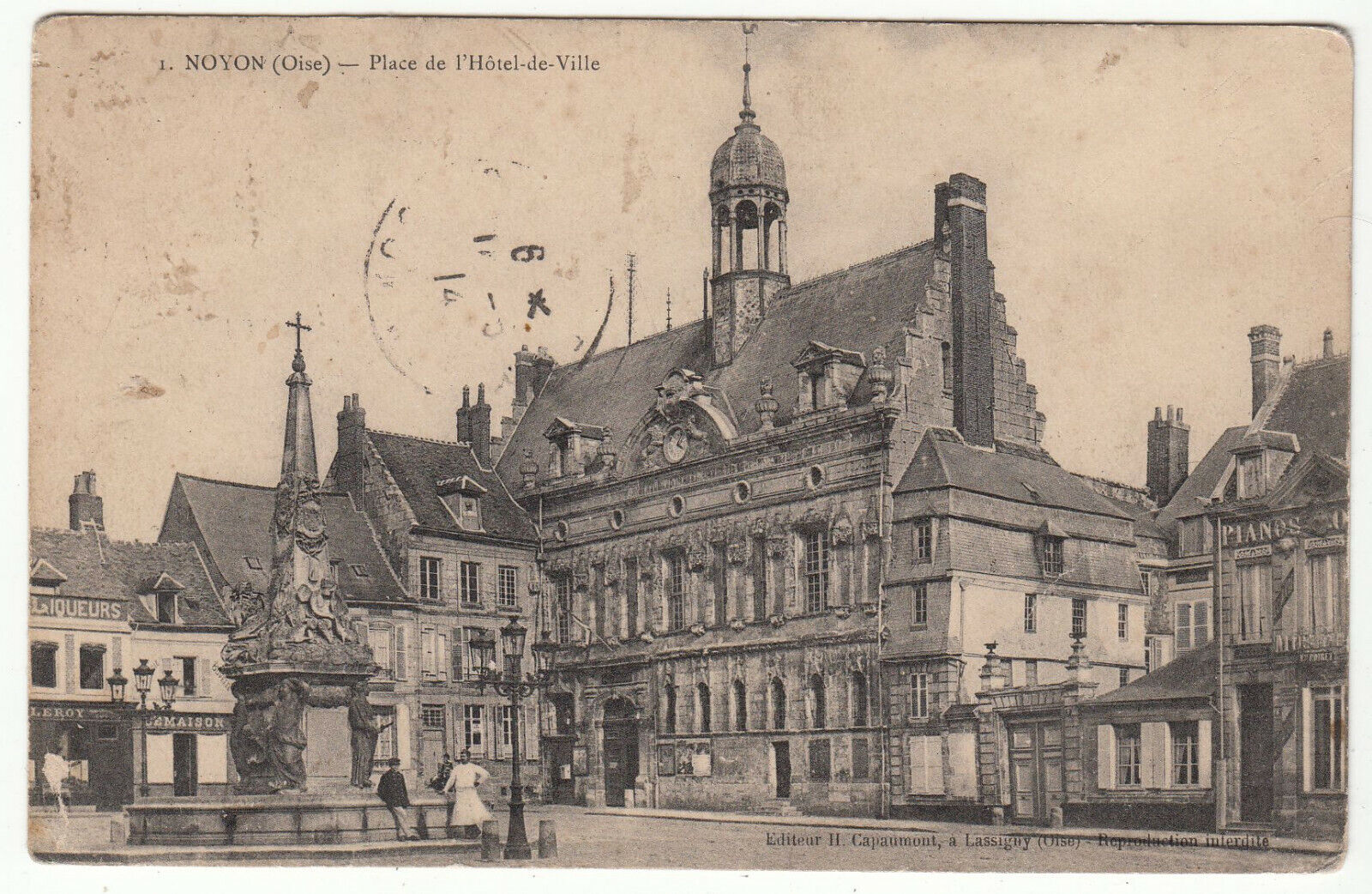 CARTE POSTALE NOYON PLACE DE L HOTEL DE VILLE 123979992224