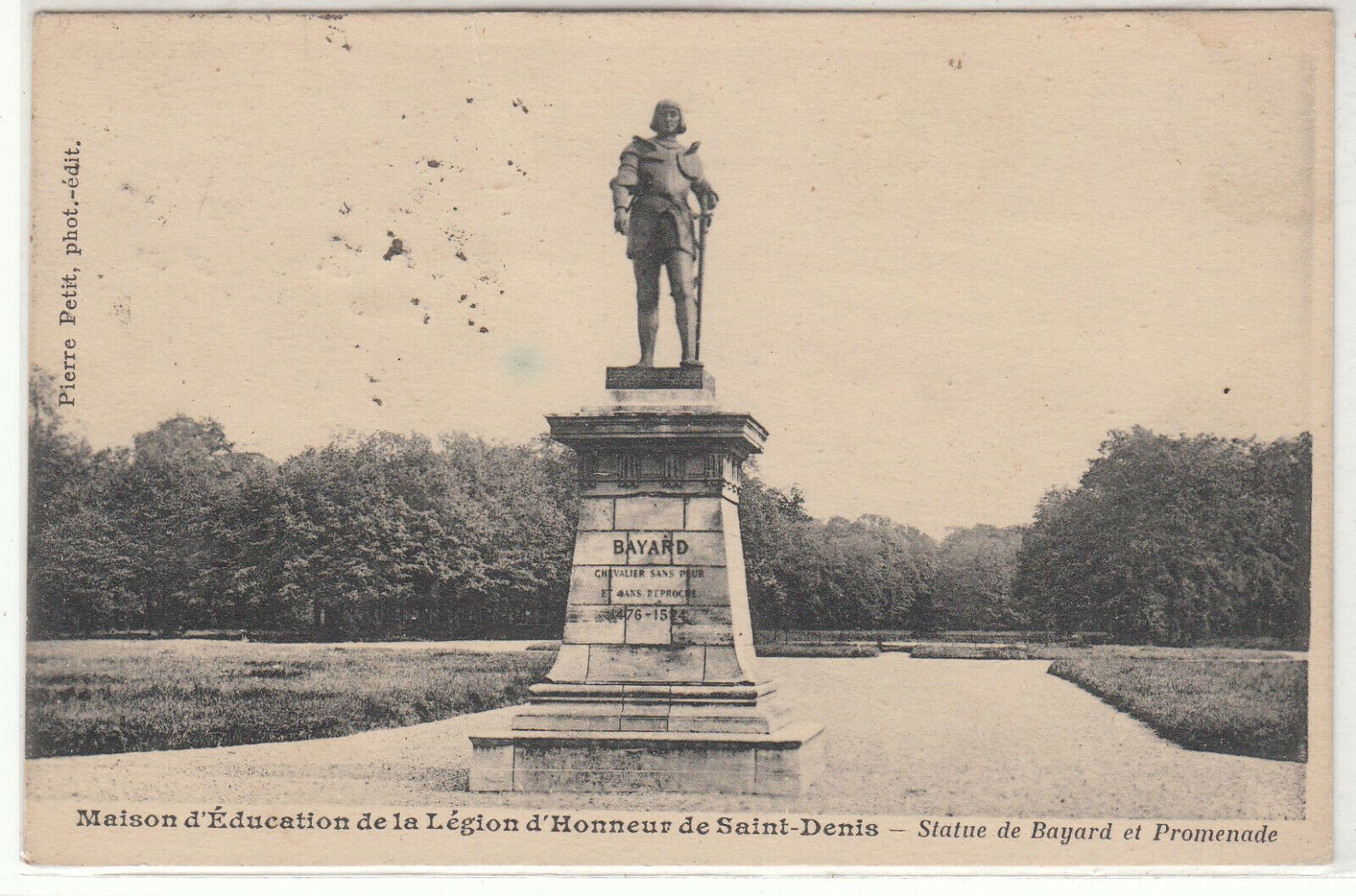 CARTE POSTALE SAINT DENIS MAISON EDUCATION LEGION D HONNEUR STATUE DE BAYARD 401941351174