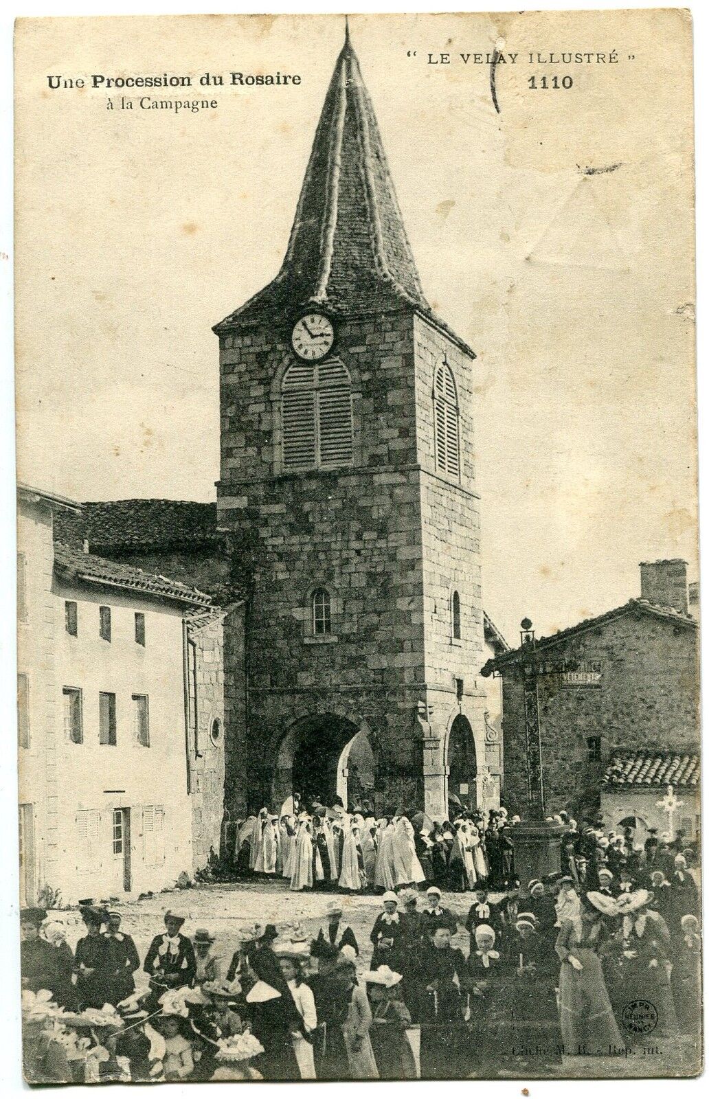 CARTE POSTALE UNE PROCESSION DU ROSAIRE A LA CAMPAGNE LE VELLAY ILLUSTRE 121507320634