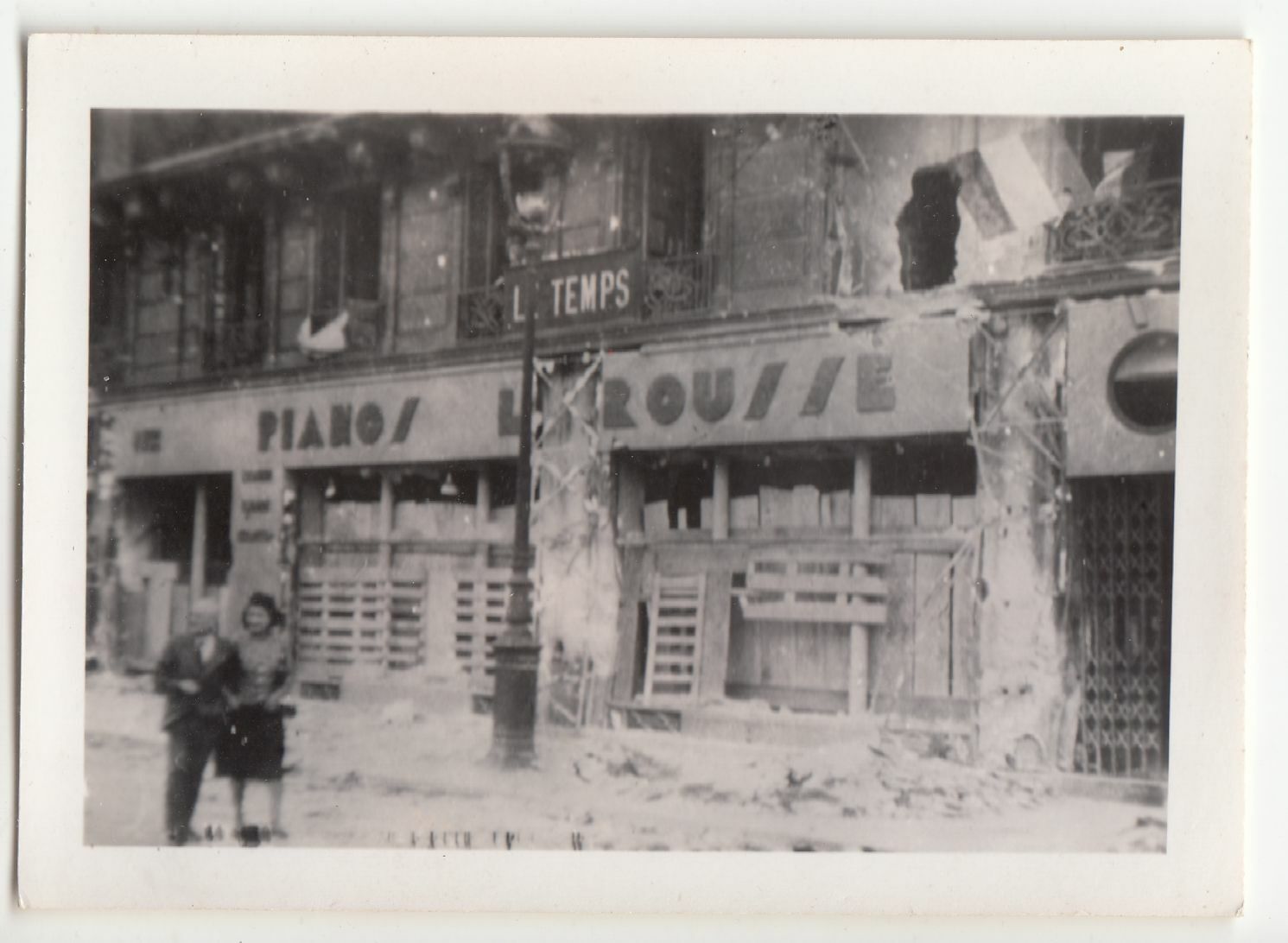 PHOTO BATAILLE DE PARIS RUE BOURSAULT APRES L INSURRECTION 401998810114