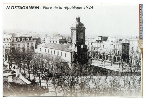 PHOTO DE CPA MASTAGANEM PLACE DE LA REPUBLIQUE 1924 110613369274