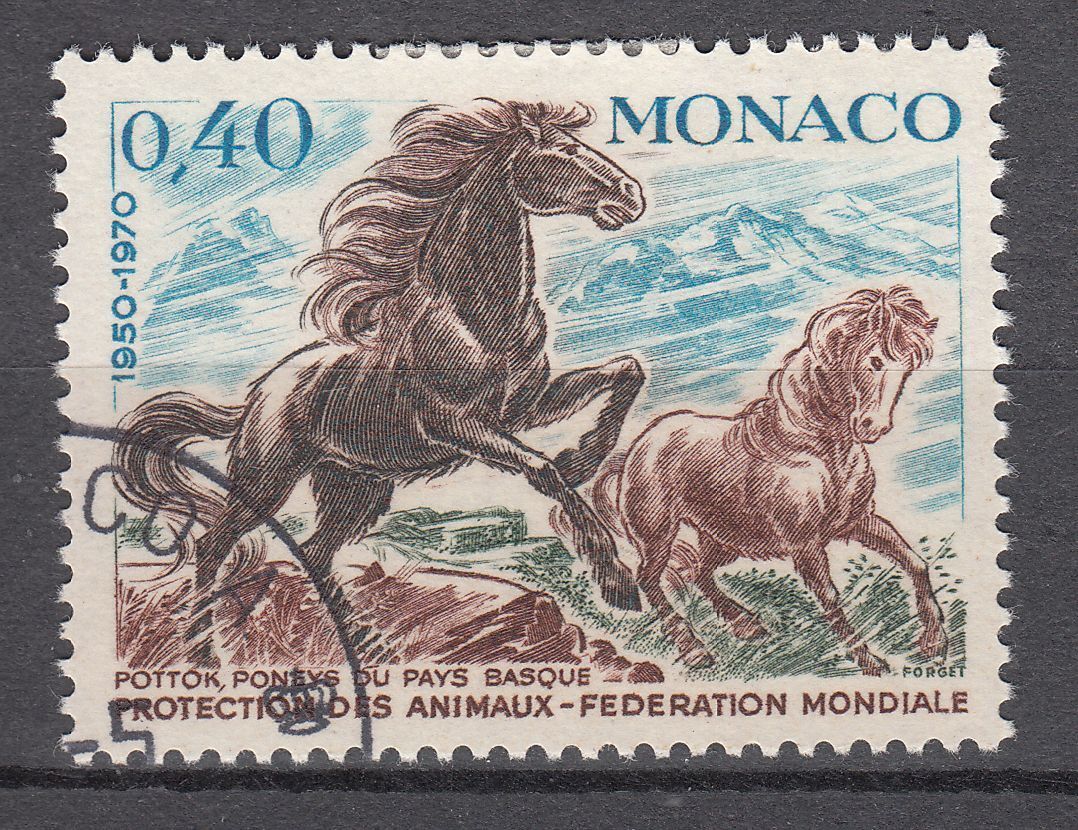 TIMBRE MONACO OBL N 810 ANIMAUX PONEYS DU PAYS BASQUE 401585063114