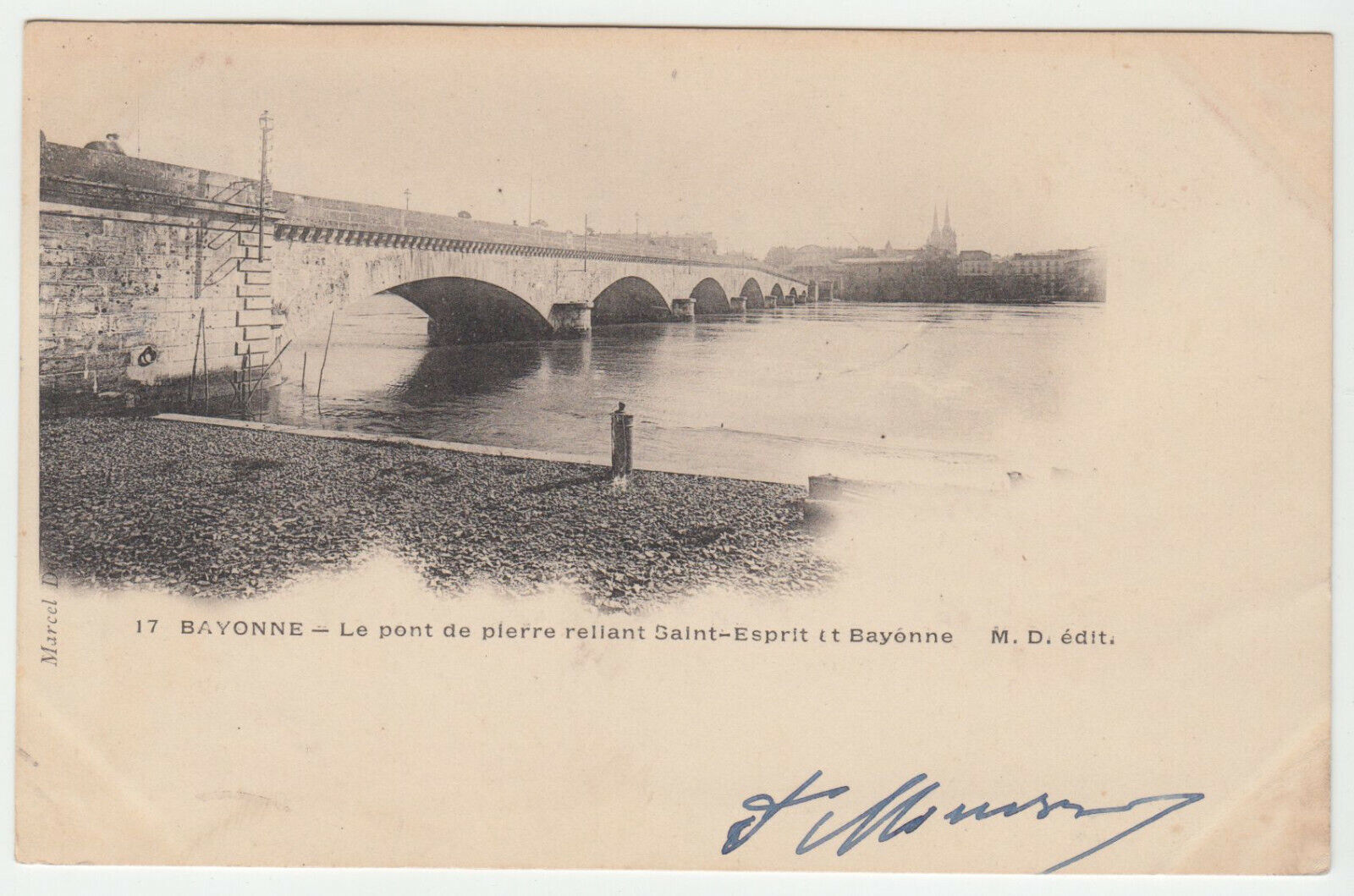 CARTE POSTALE BAYONNE LE PONT RELIANT SAINT ESPRIT ET BAYONNE 402107930915