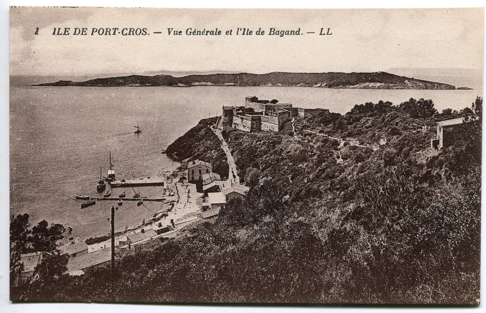 CARTE POSTALE ILE DE PORT CROS VUE GENERALE ET L ILE DE BAGAND 400626070055