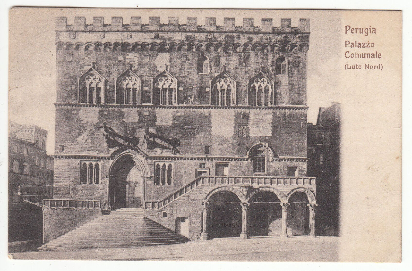 CARTE POSTALE ITALIE PERUGIA PALAZZO COMUNALE LATO NORD 401241222035