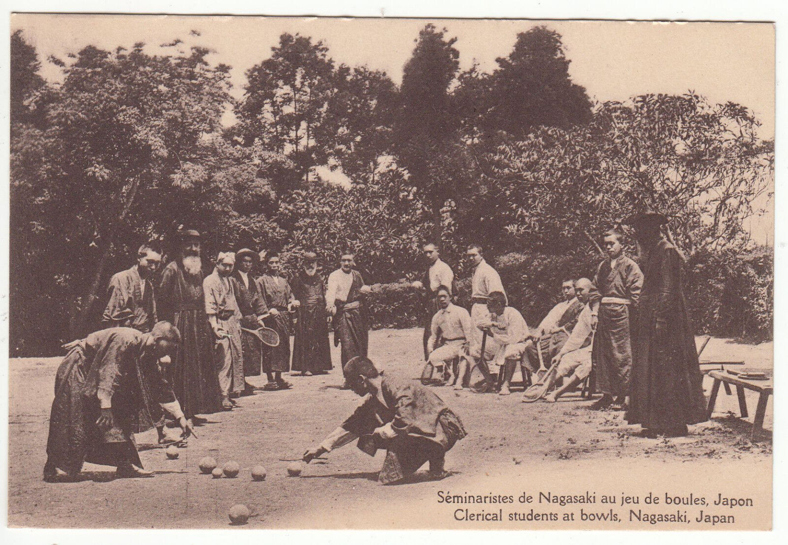 CARTE POSTALE JAPON SEMINARISTE DE NAGASAKI AU JEU DE BOULES 401356851525