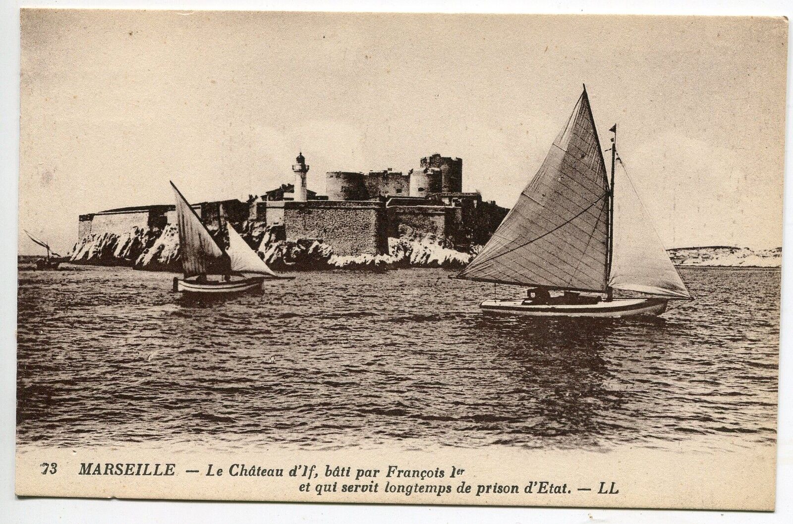 CARTE POSTALE MARSEILLE LE CHATEAU D IF BATEAU VOILIERS 121247892755