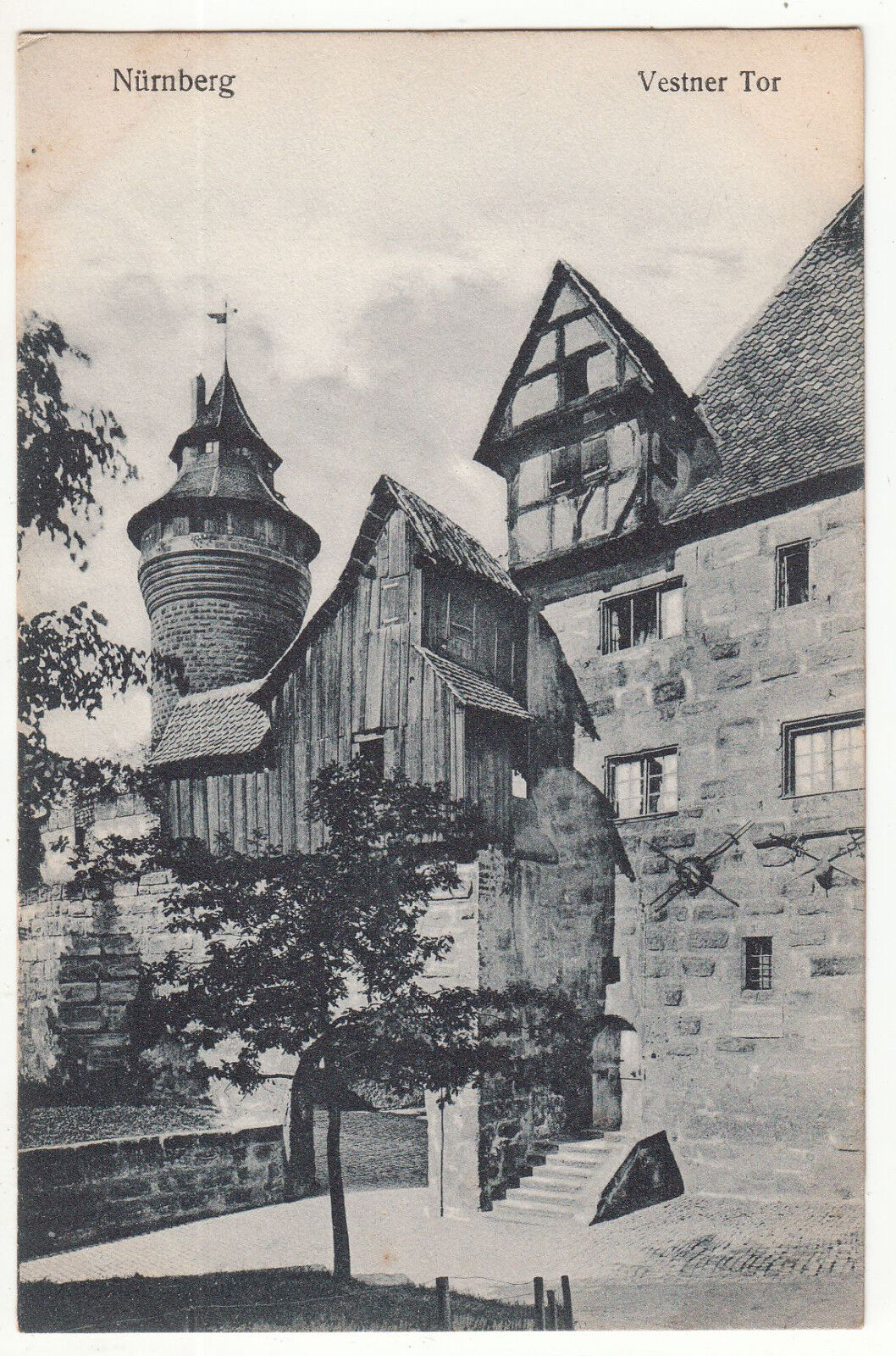 CARTE POSTALE POFTKARTE ALLEMAGNE NURNBERG VESTNER TOR 123475859645