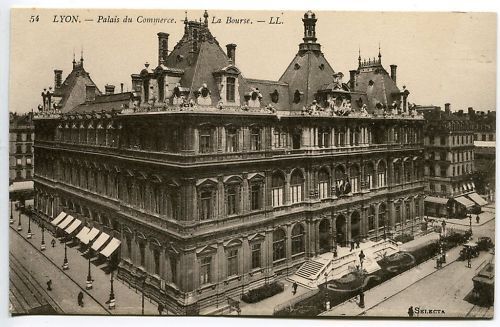 CPA LYON PALAIS DU COMMERCE LA BOURSE 110614110435