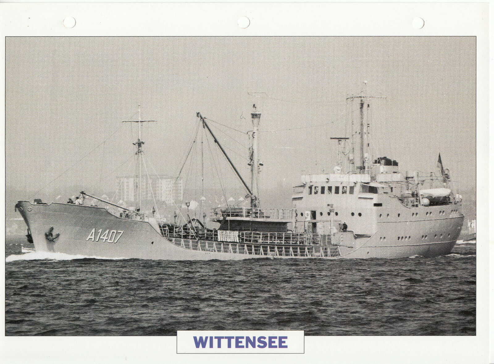 PHOTO BATEAU MILITAIRE PETROLIER WITTENSEE ALLEMAGNE 1958 123790281935