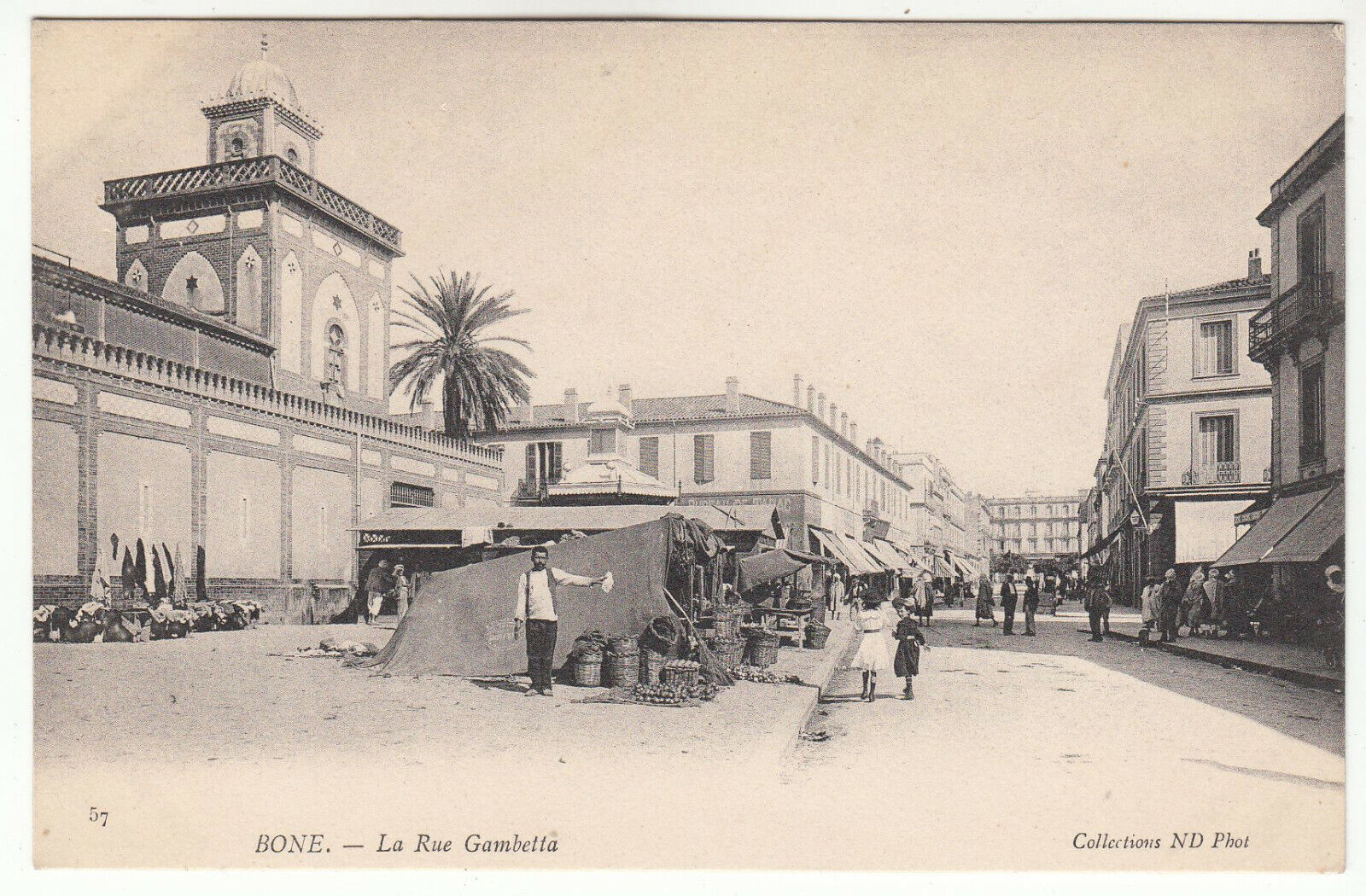 CARTE POSTALE BONE LA RUE GAMBETTA 401942250916