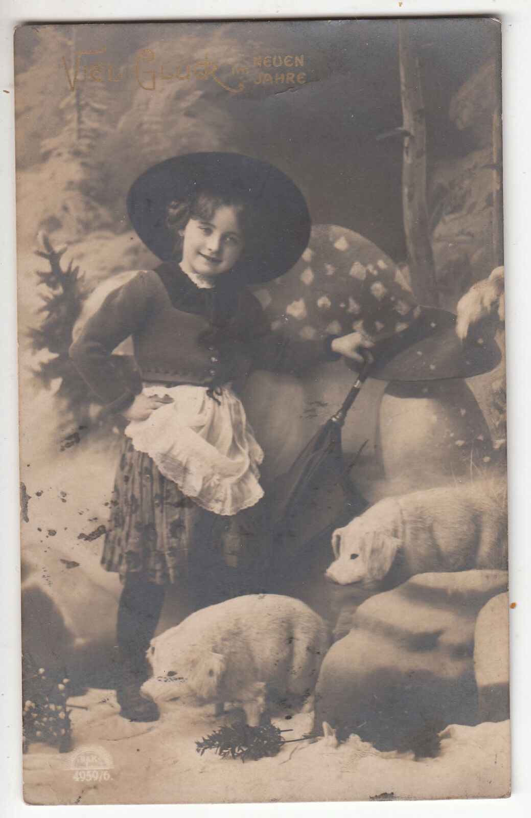 CARTE POSTALE FANTAISIE ENFANT GARDIENNE DE COCHON 401239804976