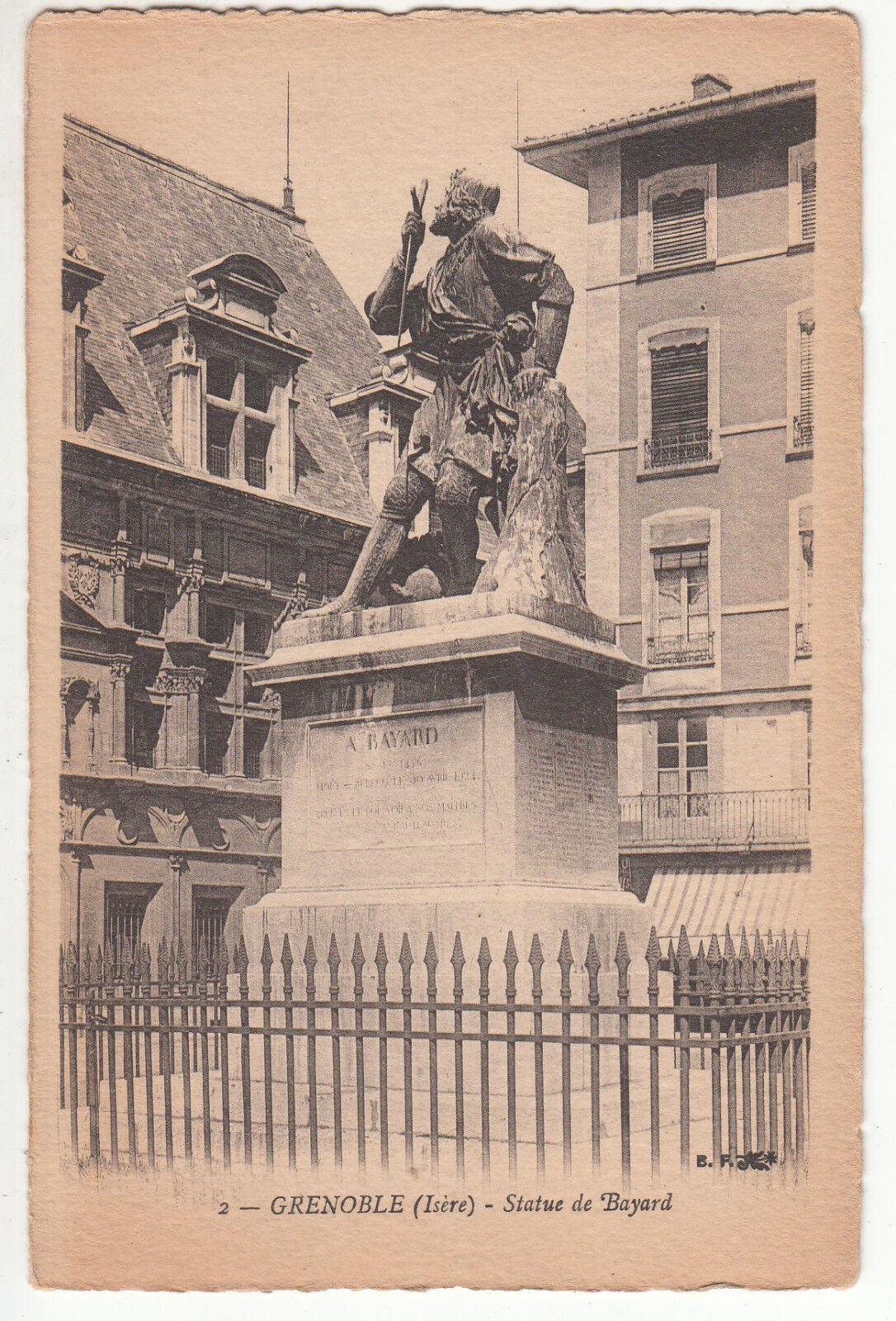 CARTE POSTALE GRENOBLE STATUE DE BAYARD 122214255096