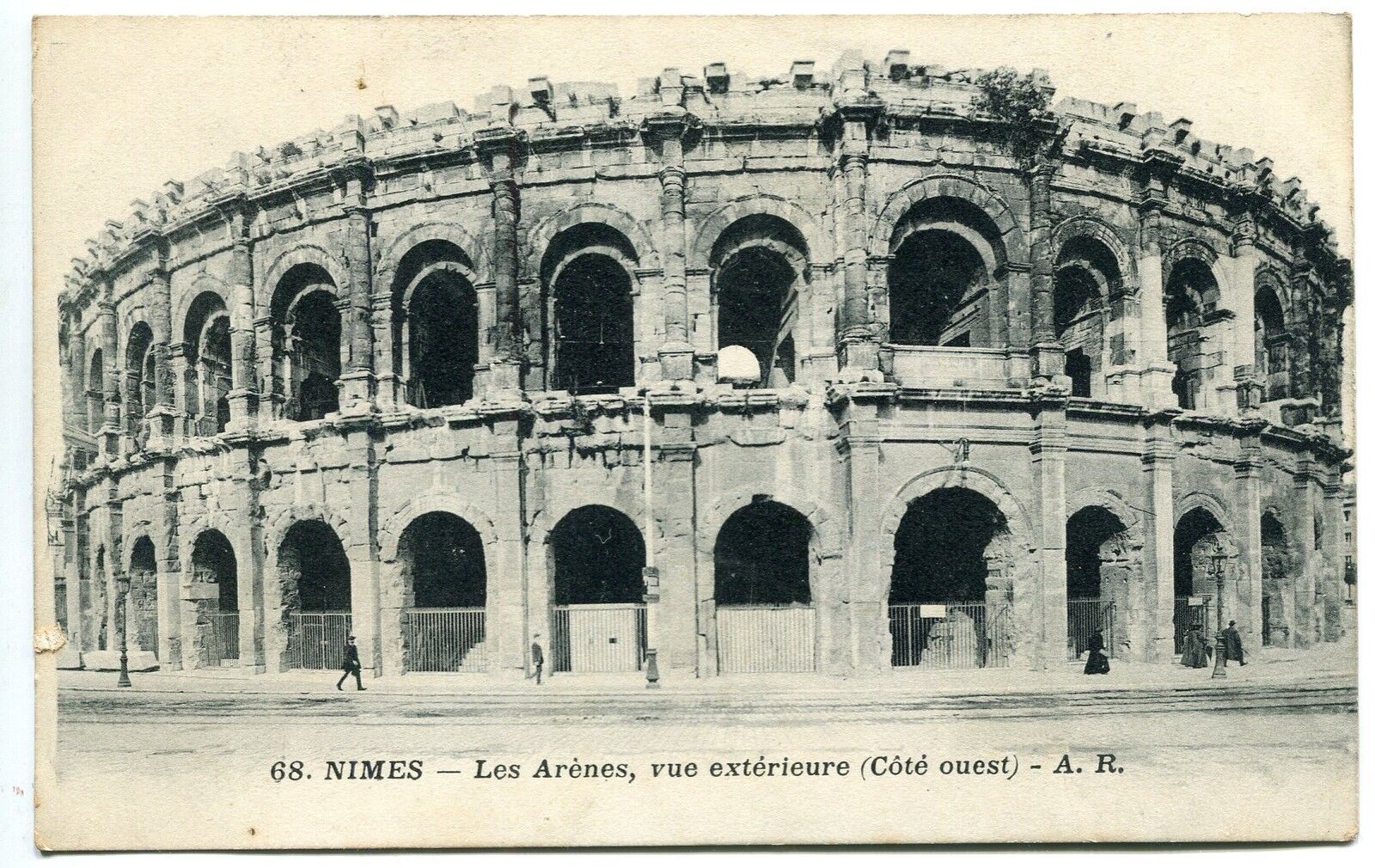 CARTE POSTALE NIMES LES ARENES VUE EXTERIEURE COTE OUEST 121504044796