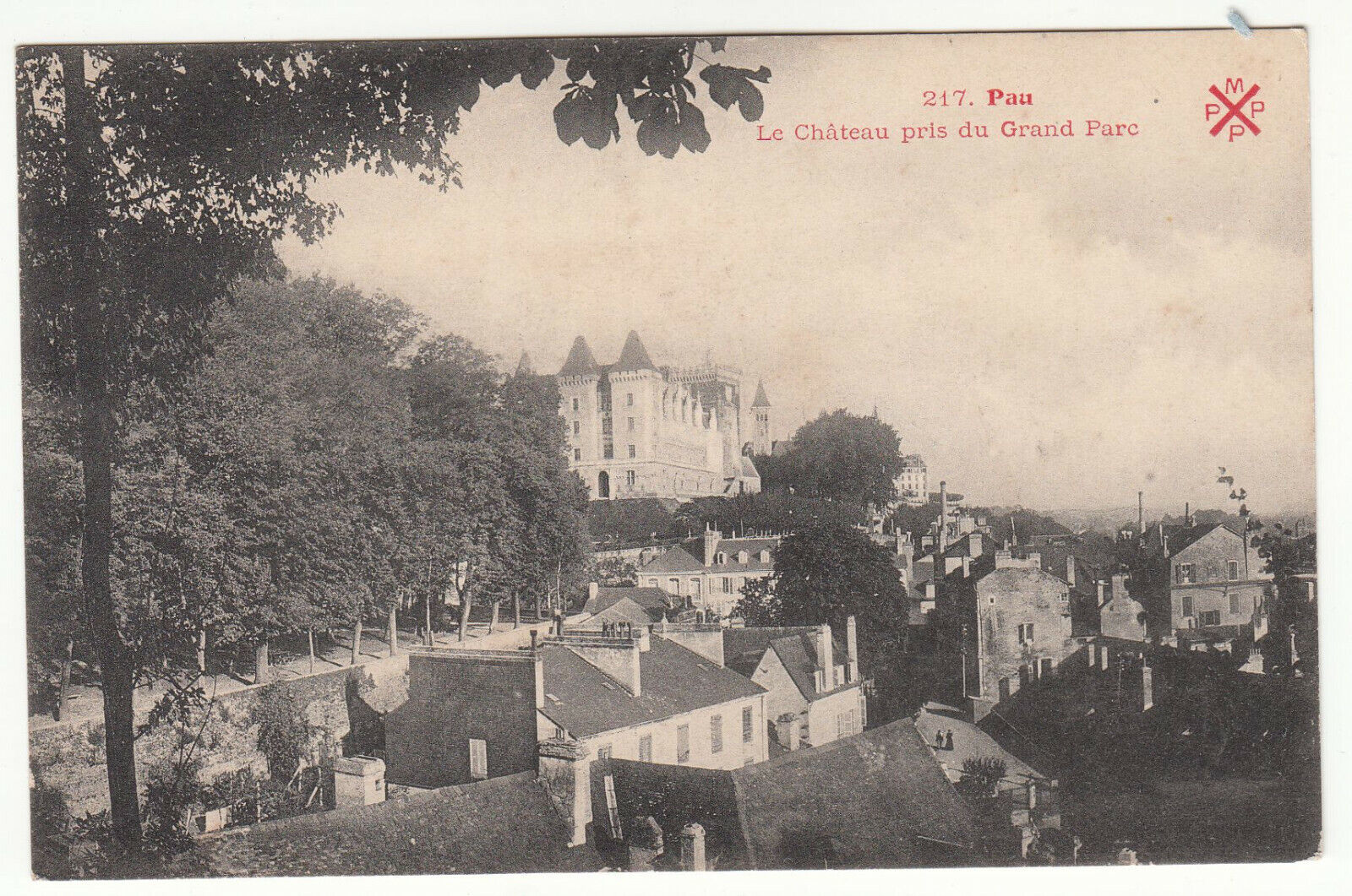 CARTE POSTALE PAU LE CHATEAU PRIS DU GRAND PARC 123905932916