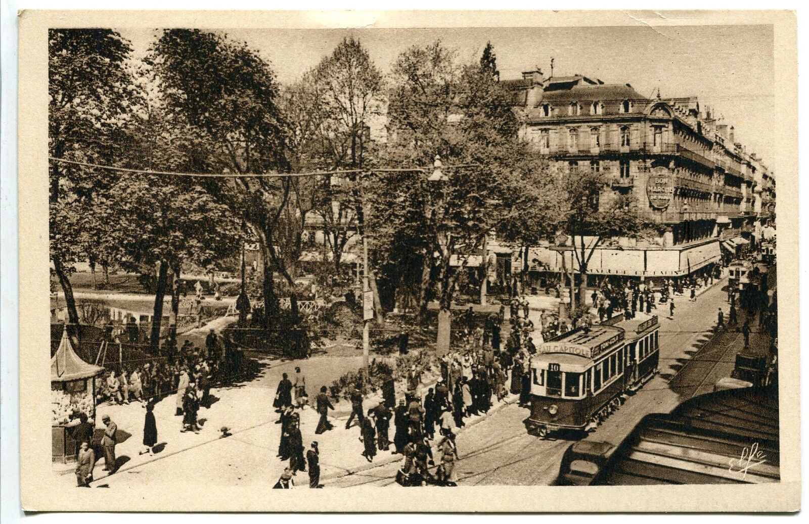 CARTE POSTALE TOULOUSE LA RUE D ALSACE LORAINE SQUARE DU CAPITOL 121481200896