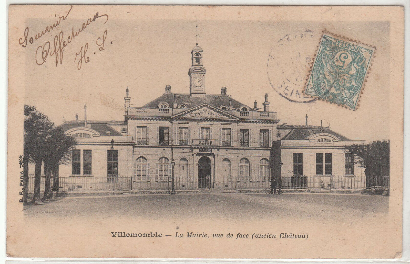 CARTE POSTALE VILLEMOMBLE LA MAIRIE VUE DE FACE ANCIEN CHATEAU 401940782526