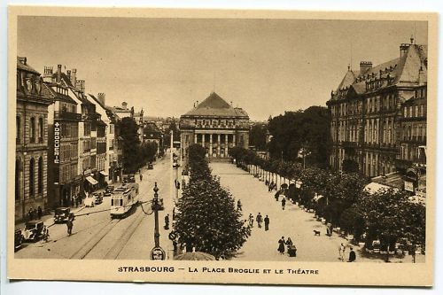 CPA STRASBOURG LA PLACE BROGLIE ET LE THEATRE 110614111156