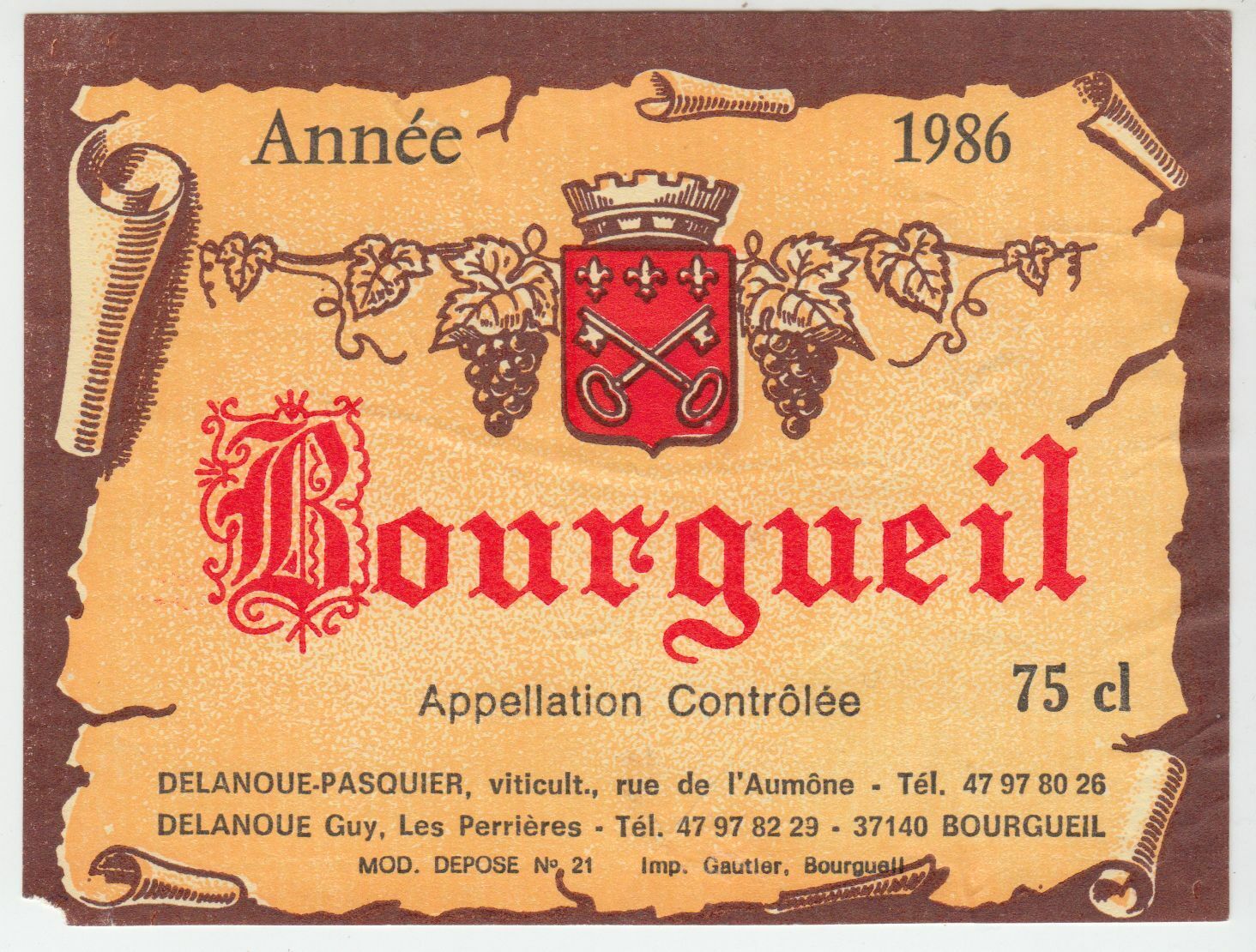 ETIQUETTE DE VIN BOURGUEIL 1986 124511871036