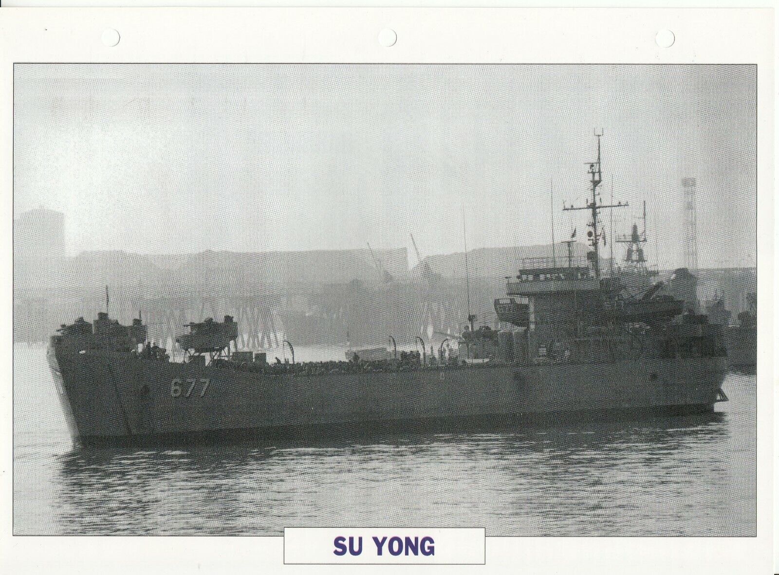 PHOTO BATEAU MILITAIRE BATIMENT DE TRANSPORT DE CHARS SU YONG COREE DU SUD 1944 401767842386