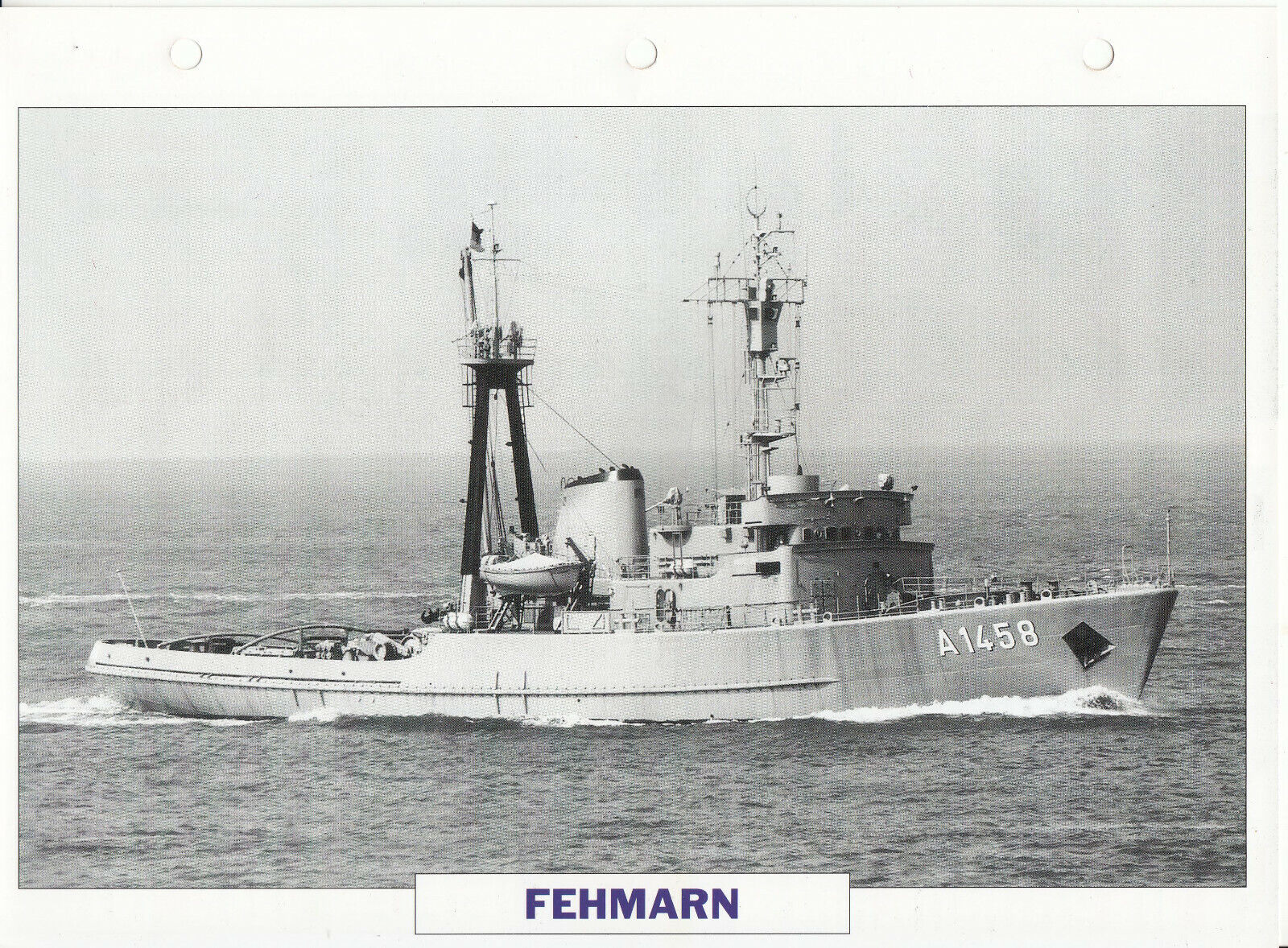 PHOTO BATEAU MILITAIRE REMORQUEUR FEHMARN ALLEMAGNE 1965 123787028366