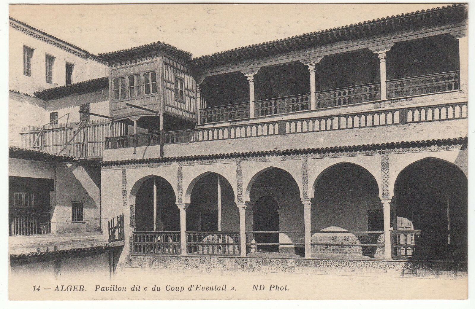 CARTE POSTALE ALGER PAVILLON DIT DU COUP D EVENTAIL 123959632627