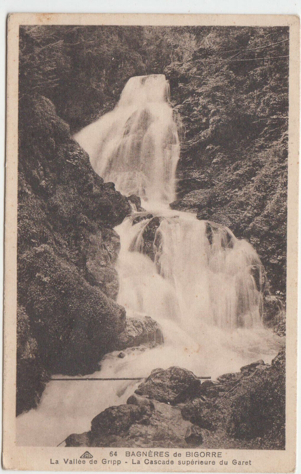 CARTE POSTALE BAGNERES DE BIGORRE CASCADE DU GARET VALLEE DE GRIPP 401895164557