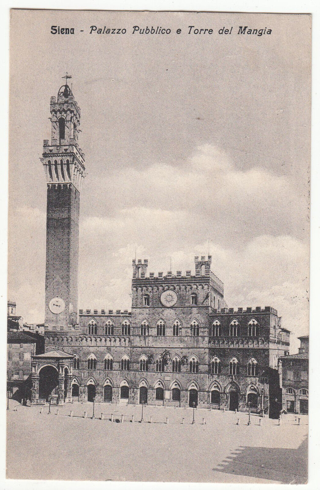 CARTE POSTALE ITALIE SIENA PALAZZO PUBBLICO E TORRE DEL MANGIA 122265926437