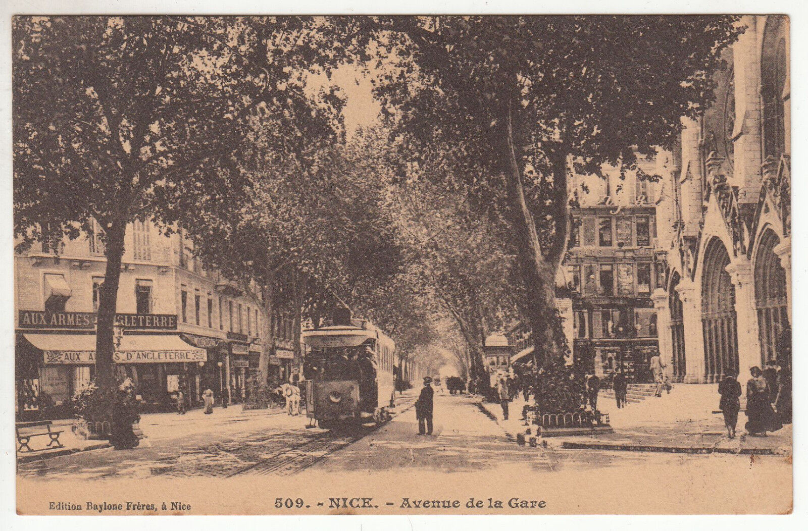 CARTE POSTALE NICE AVENUE DE LA GARE 122615822747