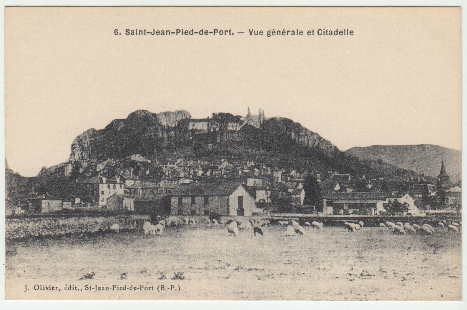 CARTE POSTALE SAINT JEAN PIED DE PORT VUE GENERALE ET CITADELLE 402116800647