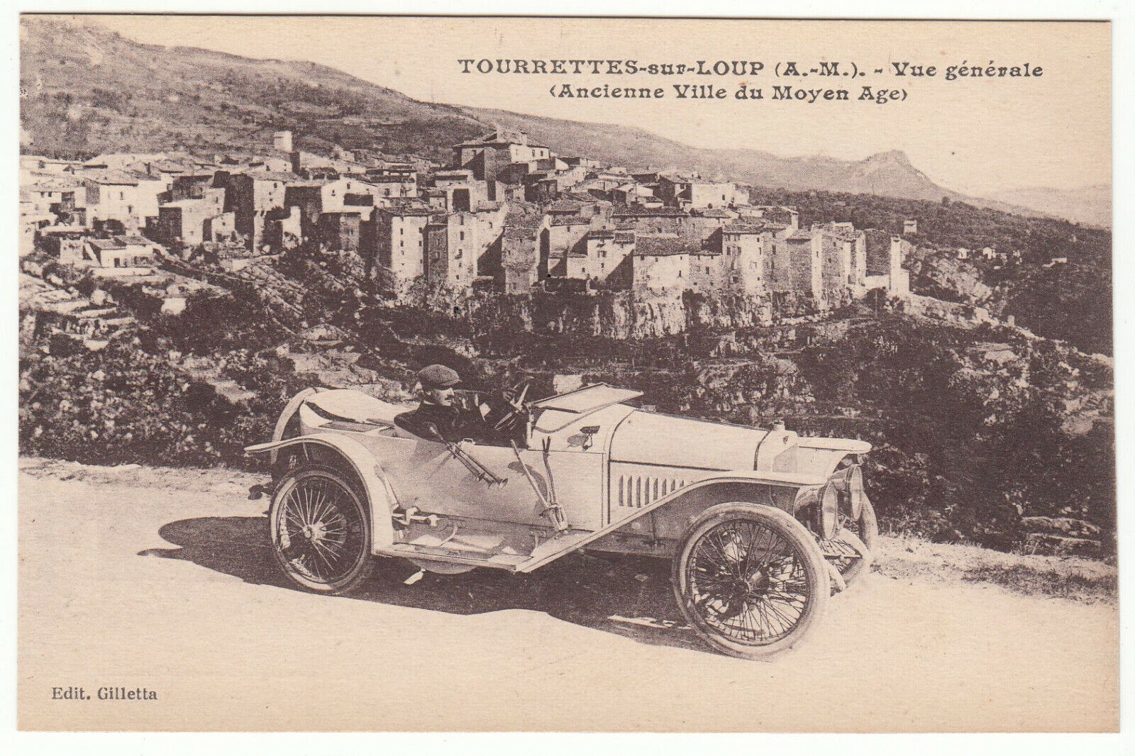 CARTE POSTALE TOURRETTES SUR LOUP VUE GENERALE VOITURE 123970667427