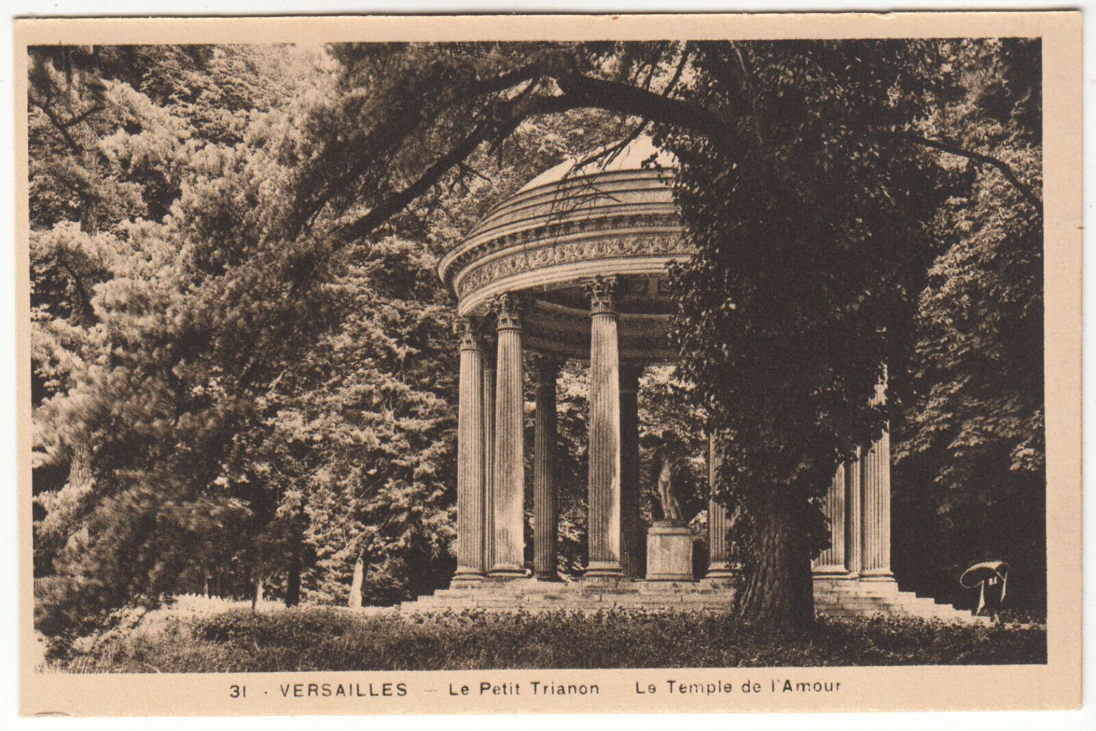 CARTE POSTALE VERSAILLES LE PETIT TRIANON LE TEMPLE DE L AMOUR 124026670807