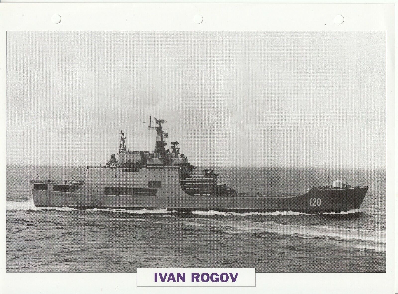 PHOTO BATEAU MILITAIRE TRANSPORT DE CHALANDS DEBARQUEMENT IVAN ROGOV RUSSIE 1977 401767842387