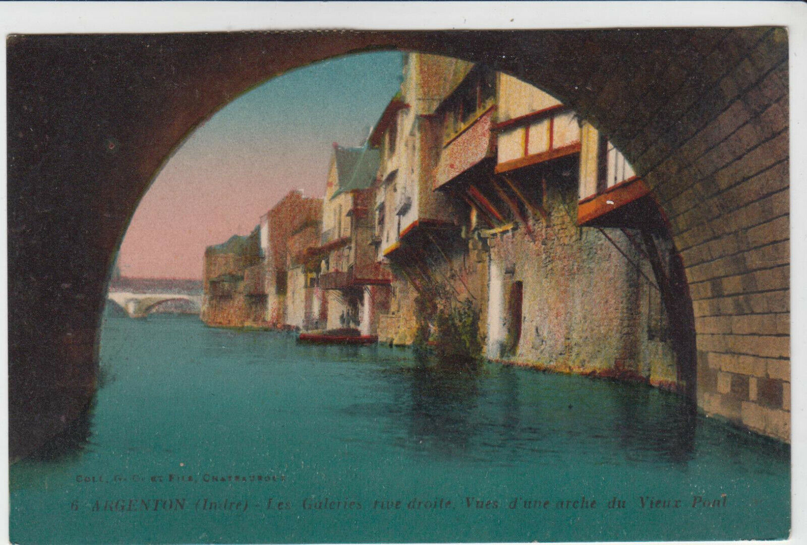 CARTE POSTALE ARGENTON LES GALERIES RIVE DROITE VUES D UNE ARCHE DU VIEUX PONT 401901876508