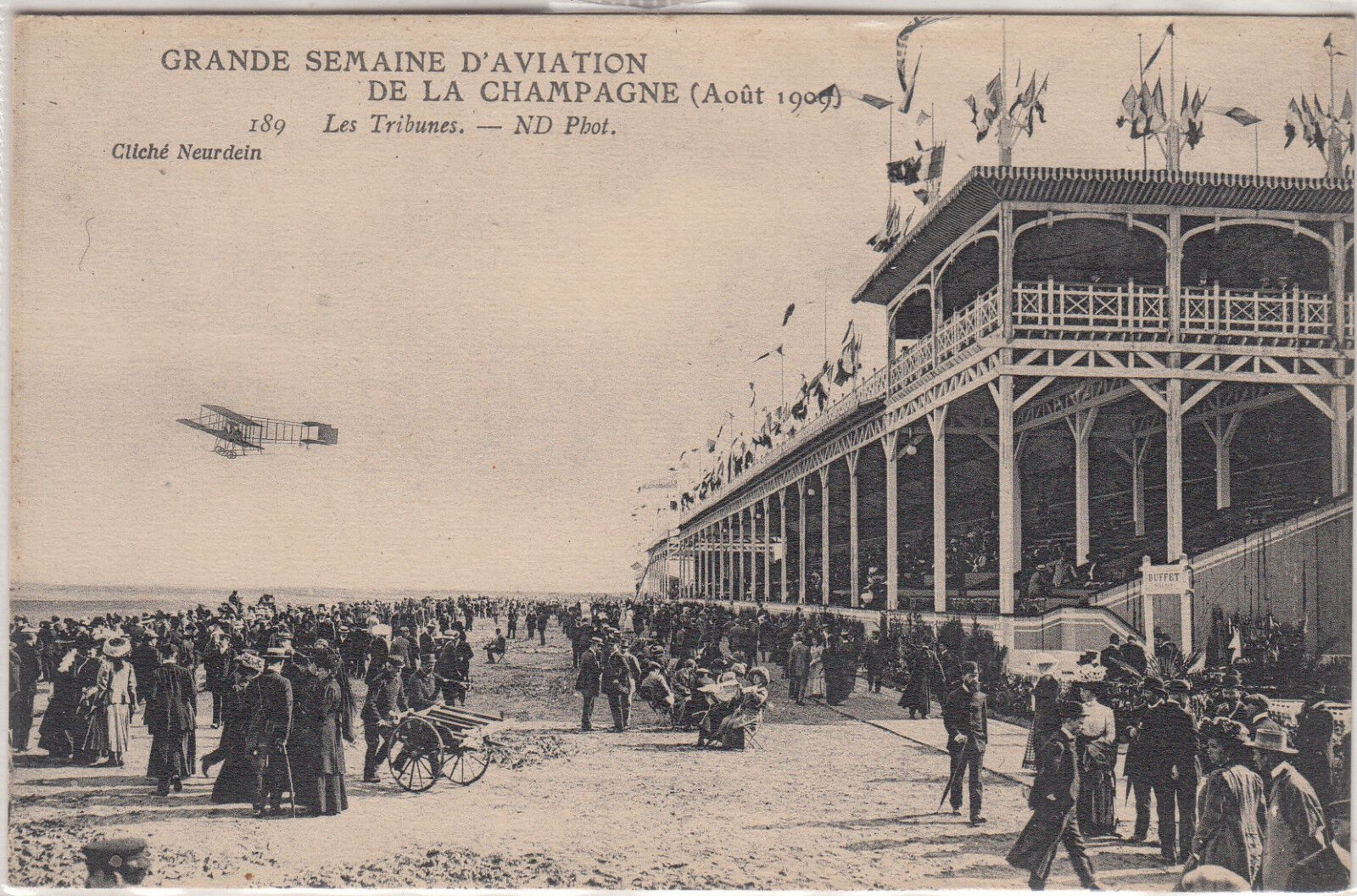 CARTE POSTALE AVIATION LES TRIBUNES GRANDE SEMAINE D AVIATION DE LA CHAMPAGNE 401256207288