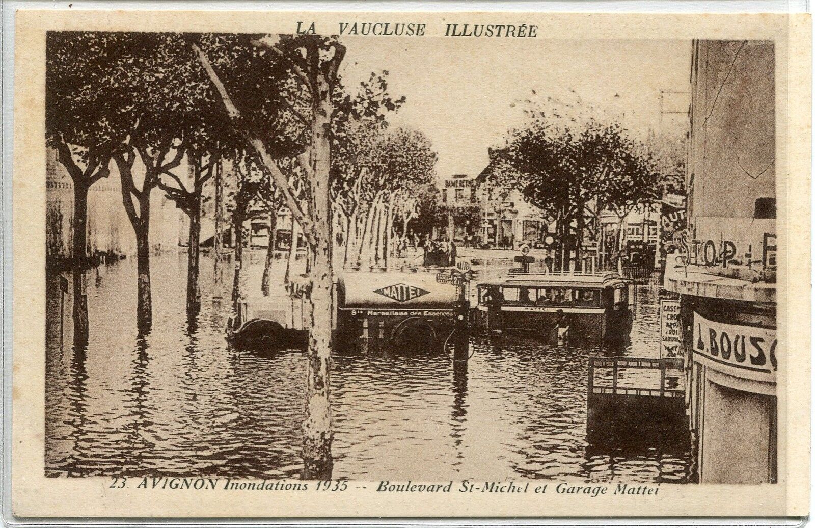 CARTE POSTALE AVIGNON INONDATIONS 1935 BOULEVARD ST MICHEL ET GARAGE MATTEI 121322426798