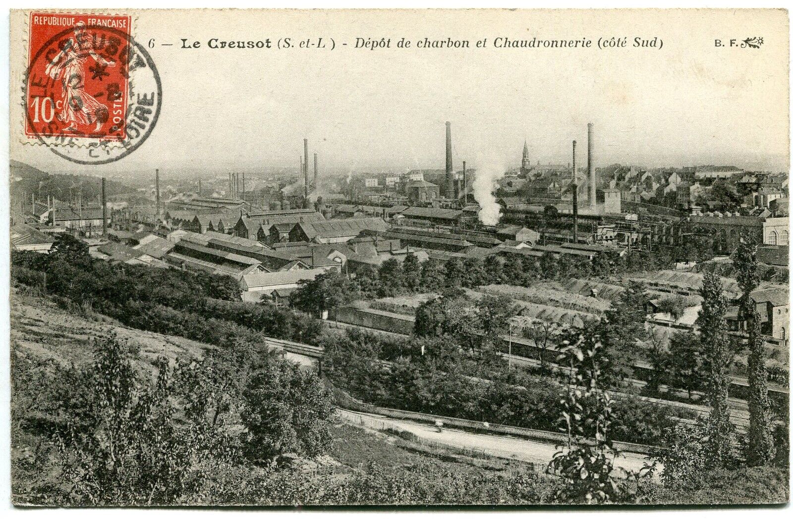 CARTE POSTALE LE CREUSOT DEPOT DE CHARBON ET CHAUDRONNERIE 400856738208