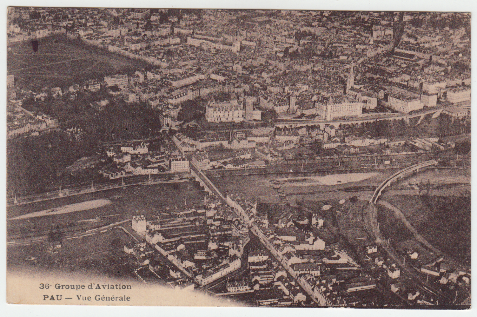 CARTE POSTALE PAU VUE GENERALE GROUPE D AVIATION 124651244798